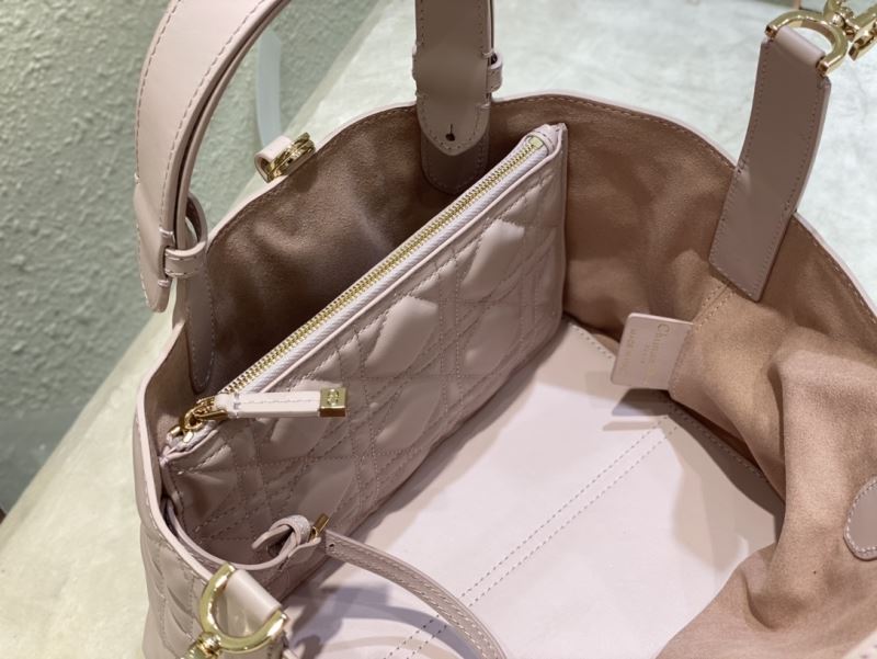 chr1st1an D10r shopping bags